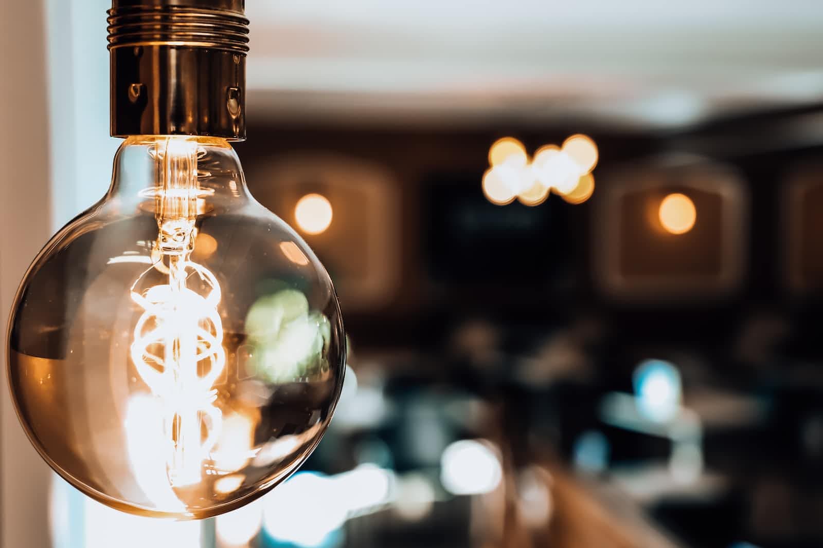 Best minimal light Vim/Neovim color schemes